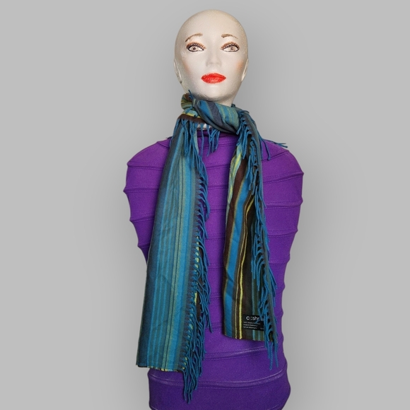 Elegant Multicolor Striped Scarf - Picture 4 of 7